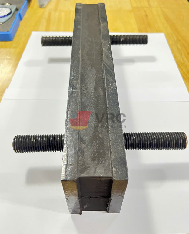 ĐỆM GIẢM CHẤN CAO SU NR – ỨNG DỤNG THANG MÁY